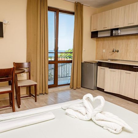 Family Hotel Silitur Achtopol Exterior foto