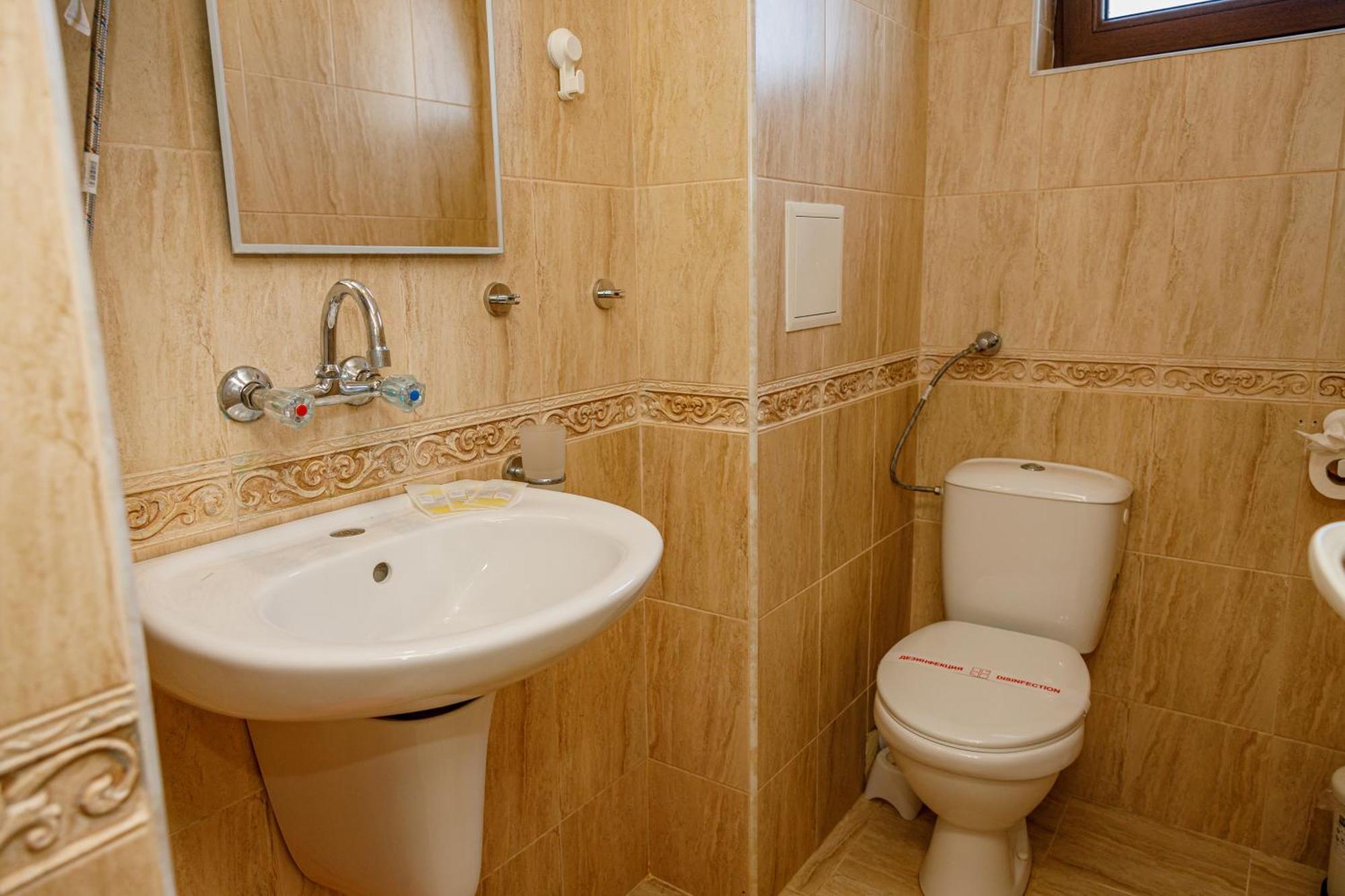 Family Hotel Silitur Achtopol Exterior foto