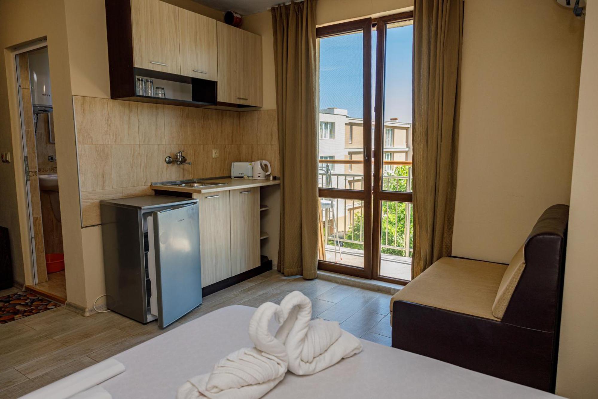 Family Hotel Silitur Achtopol Exterior foto