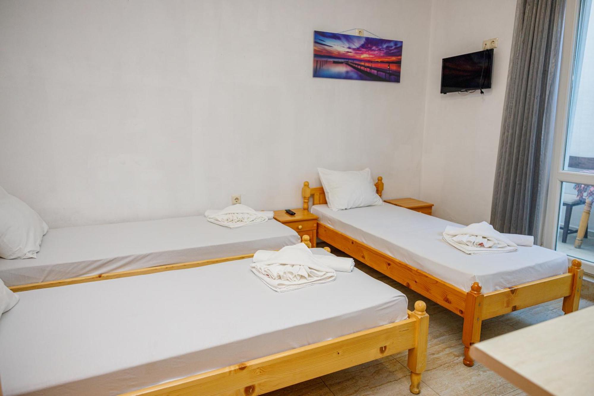 Family Hotel Silitur Achtopol Exterior foto